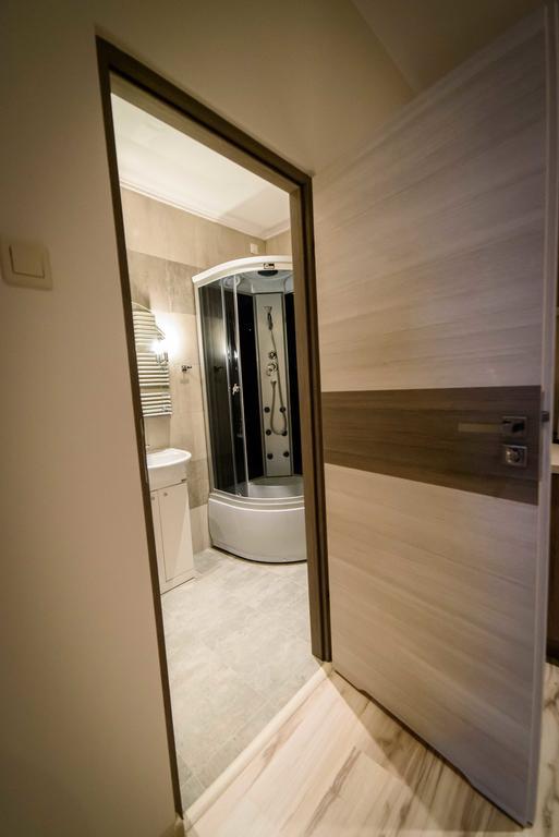 Apartamenty Walowa 4 Tarnow Bagian luar foto